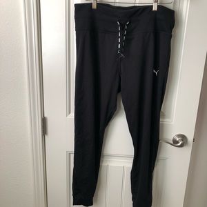 Puma Black Joggers, Size XL. Like new!